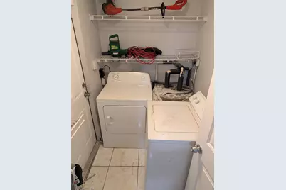 2990 NW 7th Court, Fort Lauderdale, FL 33311 - Photo 13