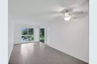 10193 N Military Trail #206, Palm Beach Gardens, FL 33410 - Photo 13