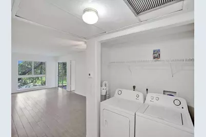 10193 N Military Trail #206, Palm Beach Gardens, FL 33410 - Photo 11