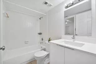 9777 Westview Dr, Coral Springs, FL 33076 - Photo 13