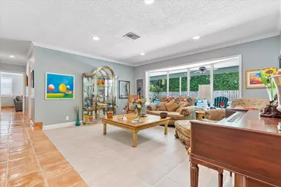 5101 N 36th Court, Hollywood, FL 33021 - Photo 7