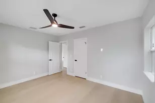 275 NE 16th St, Delray Beach, FL 33444 - Photo 21