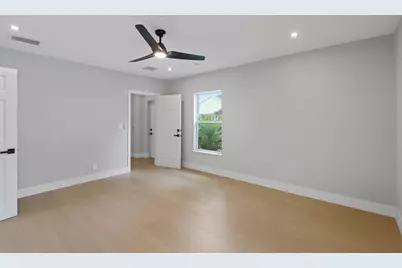 275 NE 16th Street, Delray Beach, FL 33444 - Photo 35