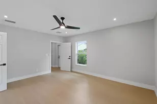 275 NE 16th St, Delray Beach, FL 33444 - Photo 35
