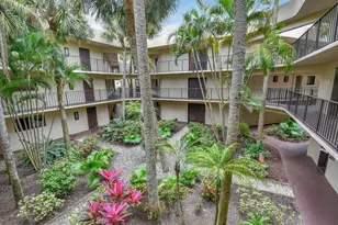 5310 Las Verdes Cir, Delray Beach, FL 33484 - Photo 17