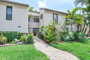 9717 N New River Canal Rd, Plantation, FL 33324 - Photo 1