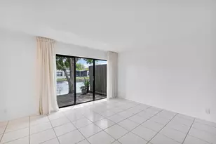 9717 N New River Canal Rd, Plantation, FL 33324 - Photo 7