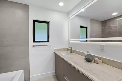 7571 Estrella Circle, Boca Raton, FL 33433 - Photo 45