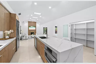 7571 Estrella Circle, Boca Raton, FL 33433 - Photo 13