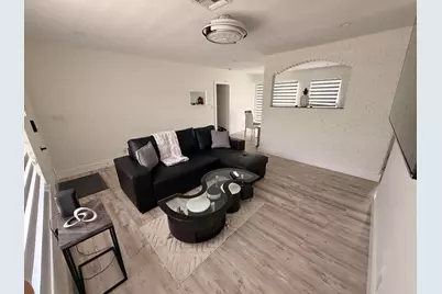 1720 SW 64th Avenue, North Lauderdale, FL 33068 - Photo 3