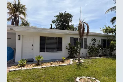 1720 SW 64th Avenue, North Lauderdale, FL 33068 - Photo 11