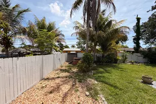1720 SW 64th Ave, North Lauderdale, FL 33068 - Photo 15