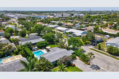 4461 NE 15th Avenue, Oakland Park, FL 33334 - Photo 41