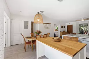 4461 NE 15th Ave, Oakland Park, FL 33334 - Photo 15