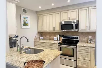 2707 Fairway Drive N, Jupiter, FL 33477 - Photo 7