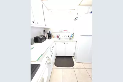 8400 Sunrise Lakes Boulevard #107, Sunrise, FL 33322 - Photo 11