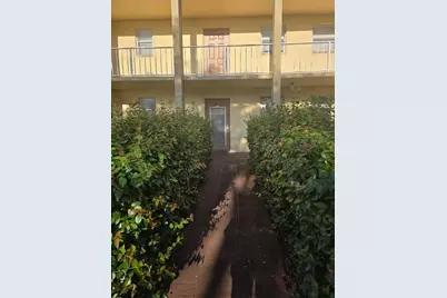 8400 Sunrise Lakes Boulevard #107, Sunrise, FL 33322 - Photo 5