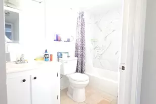 8400 Sunrise Lakes Blvd, Sunrise, FL 33322 - Photo 17