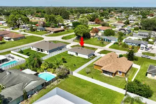 718 SW Curry St, Port Saint Lucie, FL 34983 - Photo 39