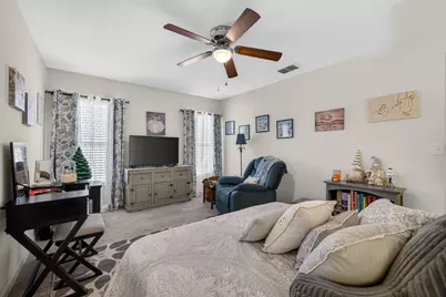 718 SW Curry Street, Port Saint Lucie, FL 34983 - Photo 9
