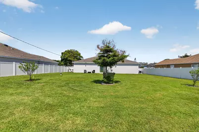 718 SW Curry Street, Port Saint Lucie, FL 34983 - Photo 29