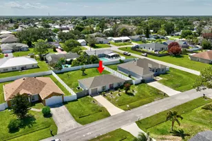 718 SW Curry St, Port Saint Lucie, FL 34983 - Photo 43