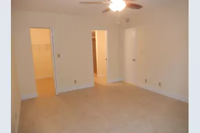3017 N Oakland Forest Drive #106, Oakland Park, FL 33309 - Photo 11