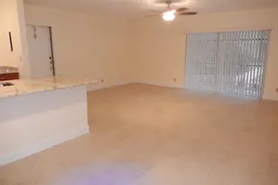 3017 N Oakland Forest Dr, Oakland Park, FL 33309 - Photo 3