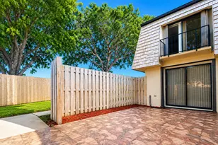 331 Lake Arbor Dr, Palm Springs, FL 33461 - Photo 17