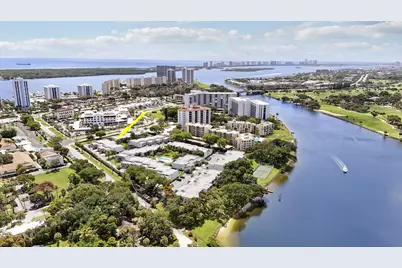 384 Golfview Road #D, North Palm Beach, FL 33408 - Photo 37