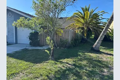 12706 Westhampton Circle, Wellington, FL 33414 - Photo 9