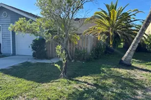 12706 Westhampton Cir, Wellington, FL 33414 - Photo 9