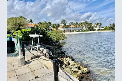 120 Yacht Club Way #305, Hypoluxo, FL 33462 - Photo 37