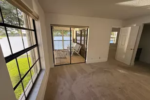 330 Palmwood Pl, Boca Raton, FL 33431 - Photo 25
