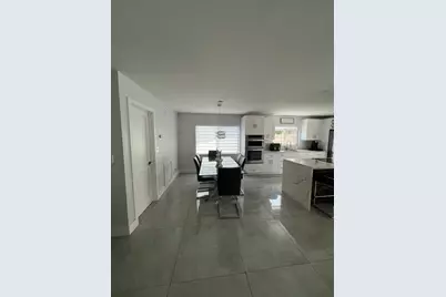 6800 SW 7th Place, North Lauderdale, FL 33068 - Photo 5
