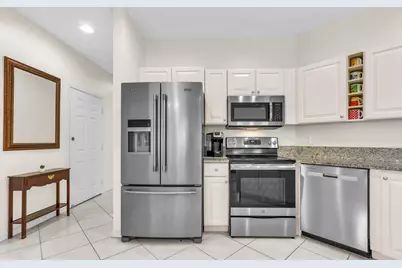 8931 Sandshot Court, Port Saint Lucie, FL 34986 - Photo 5