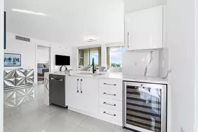 550 Okeechobee Boulevard #422, West Palm Beach, FL 33401 - Photo 9