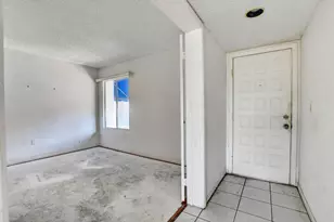 280 NW 67th St, Boca Raton, FL 33487 - Photo 3