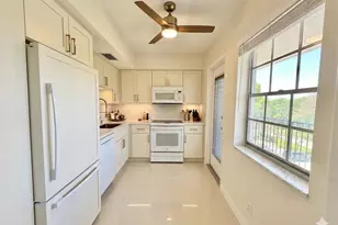 2800 N Palm Aire Dr, Pompano Beach, FL 33069 - Photo 13