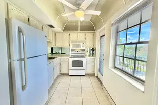 2800 N Palm Aire Dr, Pompano Beach, FL 33069 - Photo 13