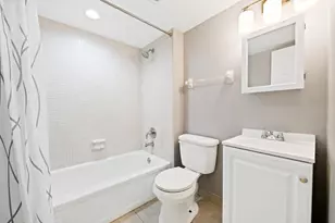113 Royal Pk Dr, Oakland Park, FL 33309 - Photo 19