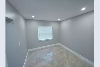 352 Johnston Street, Fort Pierce, FL 34982 - Photo 9