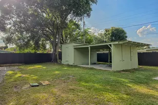 352 Johnston St, Fort Pierce, FL 34982 - Photo 23