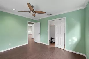 620 NW 37th St, Oakland Park, FL 33309 - Photo 19