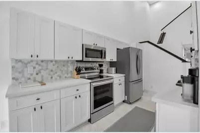5111 Sabal Gardens Lane #4, Boca Raton, FL 33487 - Photo 5