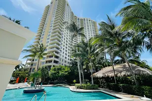 19900 E Country Club Dr, Aventura, FL 33180 - Photo 19