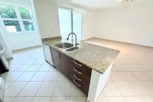 19900 E Country Club Dr, Aventura, FL 33180 - Photo 5
