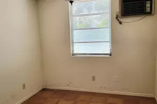 1096 8th St, Okeechobee, FL 34974 - Photo 13