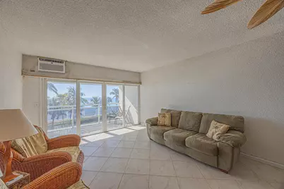 500 SE 21st Avenue #403, Deerfield Beach, FL 33441 - Photo 7
