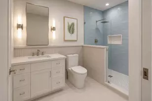 11 Middle Rd, Sewalls Point, FL 34996 - Photo 9